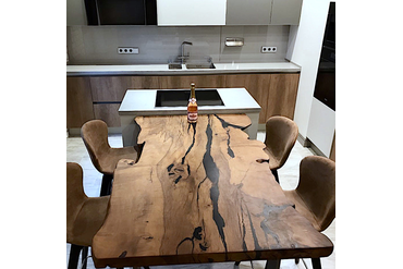 Стол из термированного карагача. Работа spilcenter.com