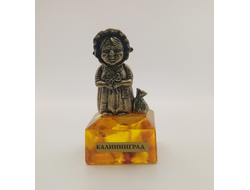 Бабушка Марта на подставке