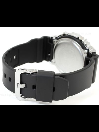 Часы Casio G-Shock GM-5600GC-1