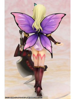 Фигурка 1/8 Сэна Касивадзаки (Kashiwazaki Sena Monster Hunter ver.)