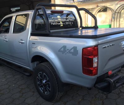 Жёсткая 3-секционная крышка Tri-Fold