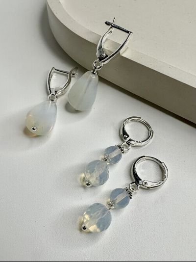 Серьги с лунным камнем