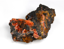 Крокоит, кристаллы на породе, Австралия, Тасмания (48*38*30 мм, 49 г) №28591