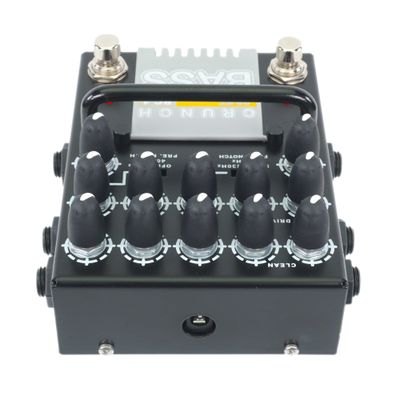 AMT Bass Crunch BC-1 - двухканальный JFET-предусилитель для бас гитары [без БП]