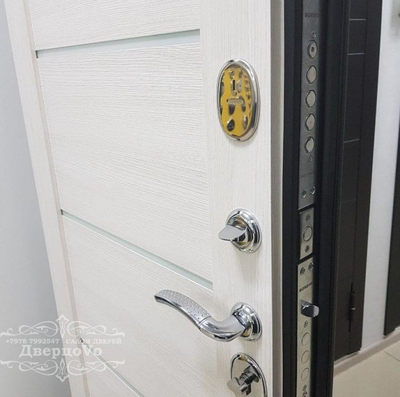 ГАРДА 7,5 см МУАР ЧЕРНЫЙ/ ЦАРГА. ЛИСТВЕННИЦА БЕЖ/ БЕЛЫЙ ЛАКОБЕЛЬ