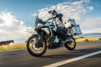 CFMOTO 700MT Advanced (ABS)