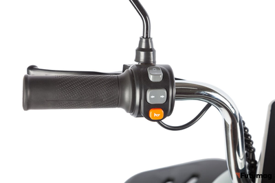 Электротрицикл Rutrike Gelbert Beta 48V/60V 800Вт серебристо-белый