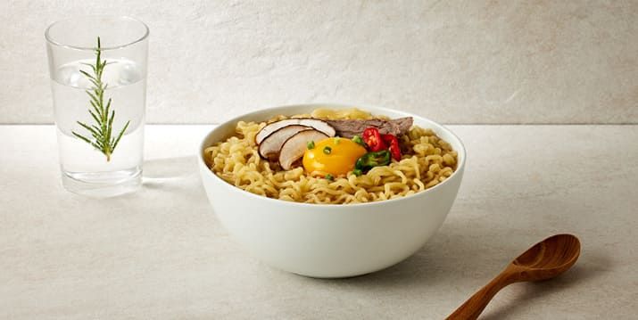 Порция картофельного рамена Atomy без остроты