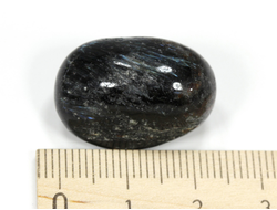 Нуумит, галтовка, Россия (23*15*15 мм, 10 г) №28449