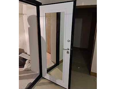 ЙОШКАР-ОЛА (РОССИЯ). ФАВОРИТ 100 мм. ТРЕХКОНТУРНАЯ. БУКЛЕ СЕРЫЙ/ ПЛАТИНА