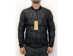 Осенний бомбер черный