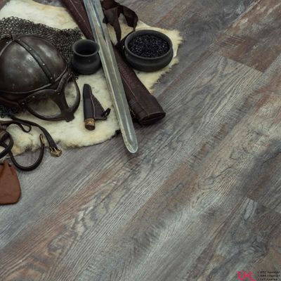 Кварцвиниловая плитка Fine Floor Wood Дуб Этна FF-1418 43 класс толщина 2.5 мм с фаской клеевая 3.88 м2