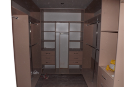 Гардеробная комната в Симферополе