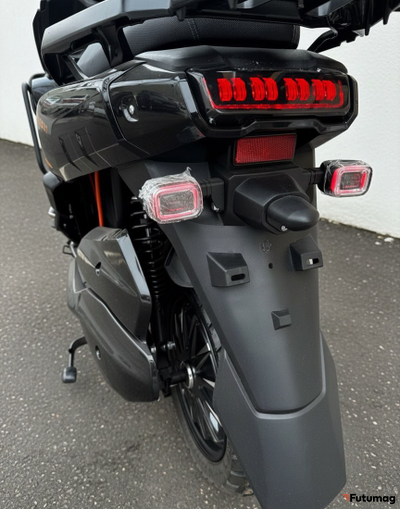 Электроскутер GT TANK 01 PRO 3000W 72V 30AH