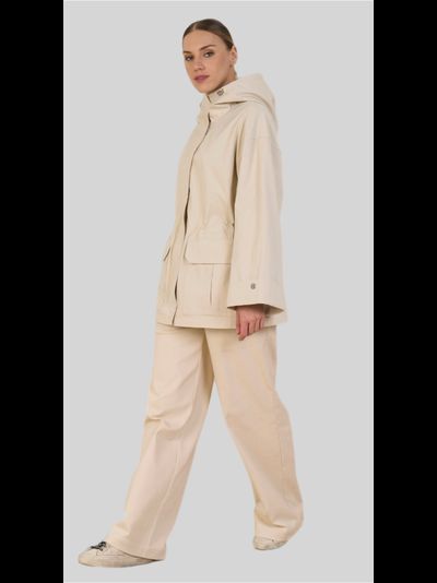 Куртка-парка с водоотталкивающим эффектом в молочном цвете