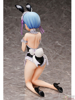 Фигурка 1/4 Рем (Rem Bare Leg Bunny Ver.)