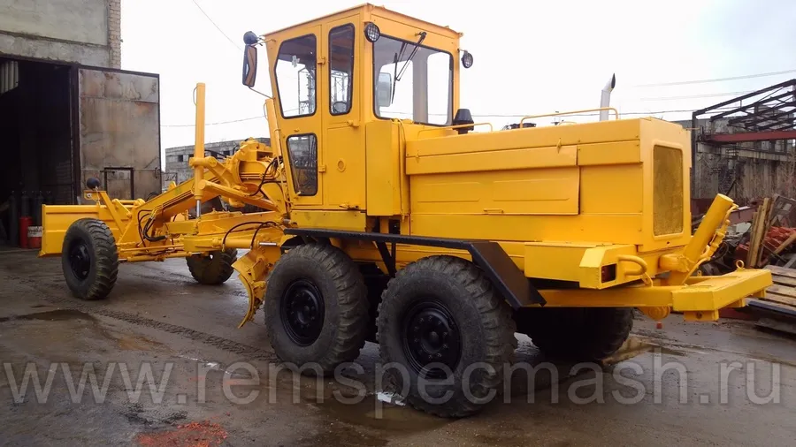 Автогрейдер ДЗ-122Б