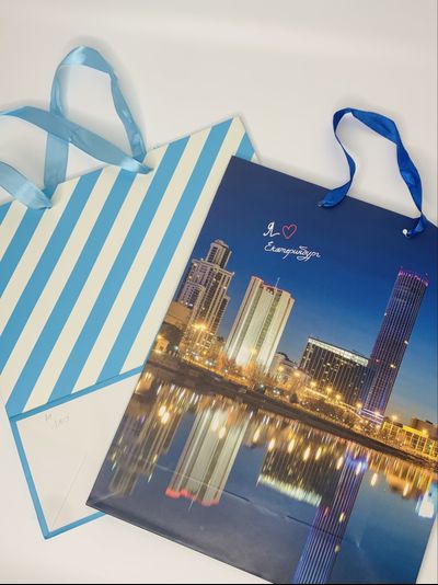 Подарочные пакеты в ассортименте