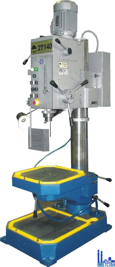 Вертикально сверлильный станок 2Т140