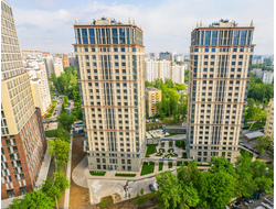 ЖК Достояние — Реклама в подъездах