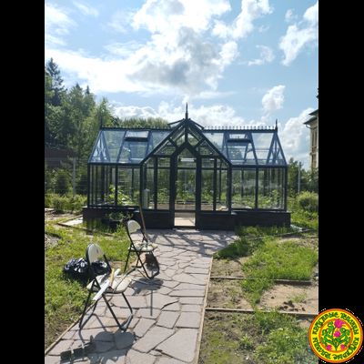 Базовая комплектация теплицы в английском стиле с холлом из стекала и алюминия ГОТИКА АРТ 6000 х 2500 мм