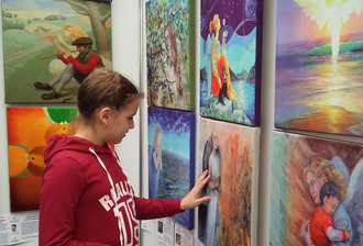 Флок-постер картин из спецпроекта "Ангелы, к которым можно прикоснуться" 50*50 см.