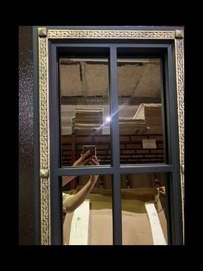 АГОРА. АНТИК МЕДНЫЙ/ ЛИСТВЕННИЦА СВЕТЛАЯ. ДВУХКАМЕРНЫЙ СТЕКЛОПАКЕТ. НАДЕЖНАЯ ВХОДНАЯ ДВЕРЬ