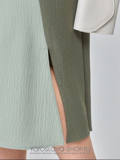 Летнее платье хаки с полосой