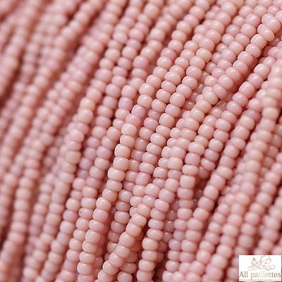 Бисер круглый 14/0 Т90