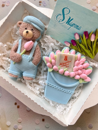 МИШКА С ТЮЛЬПАНОМ