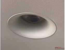 Безрамочный белый светильник