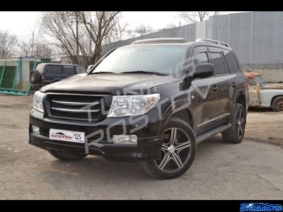 Расширители арок (фендера) Toyota Land Cruiser 200 2007-2016+