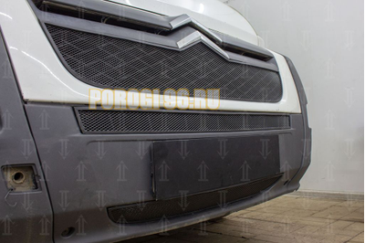 Защита радиатора Citroen Jumper 2006-2014 black верх