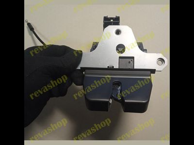 Замок крышки багажника Volvo XC60 1.0 поколение