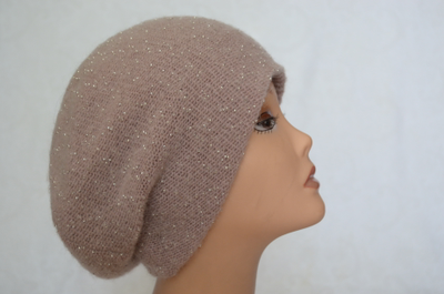 rozoviy-beret-s-biserom-dlya-zhenschin-italiya-vizio-6459