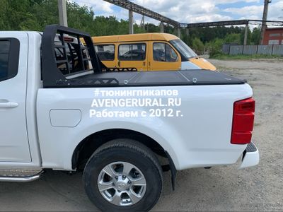 Жёсткая 4-секционная алюминиевая крышка на пикап Great Wall Wingle 7 производства HAL, Россия