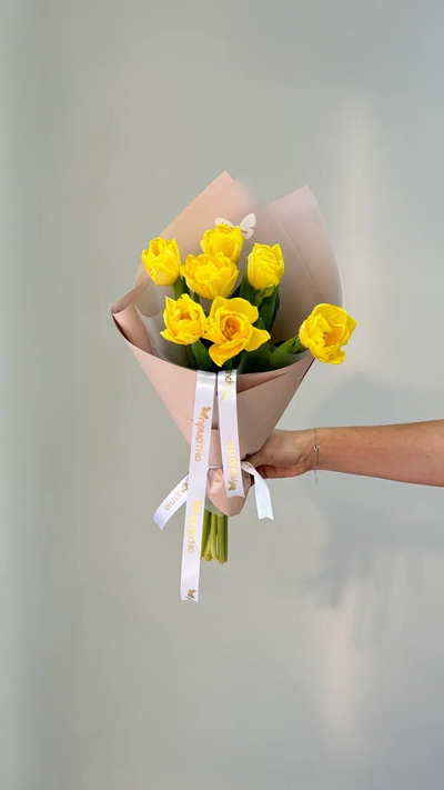 Букет цветов на 8 марта № 730