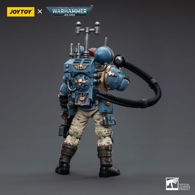 Имперская гвардия - Отпрыски Темпестус - связист (Warhammer 40k) - КОЛЛЕКЦИОННАЯ ФИГУРКА 1/18 Astra Militarum Tempestus Scions Command Squad Vox Operator (JT5147) - JOYTOY