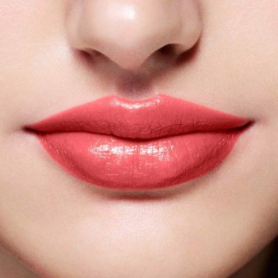 ARTISTRY GO VIBRANT™ Кремовая губная помада 109 Spice Meets Nice