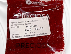 Красный прозрачный бисер