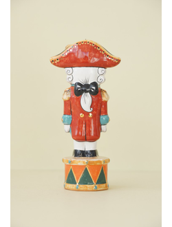 Щелкунчик на барабане