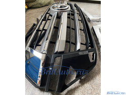 Решетка радиатора Toyota Land Cruiser 200 2015-2021 LOUNGE 19