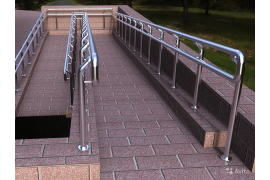 ПЕРИЛА И ОГРАЖДЕНИЯ ИЗ НЕРЖАВЕЮЩЕЙ СТАЛИ