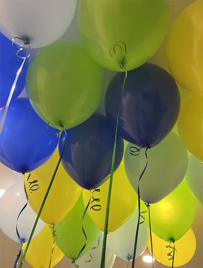 Шары голубой, синий, жёлтый, зелёный 20 штук под потолок