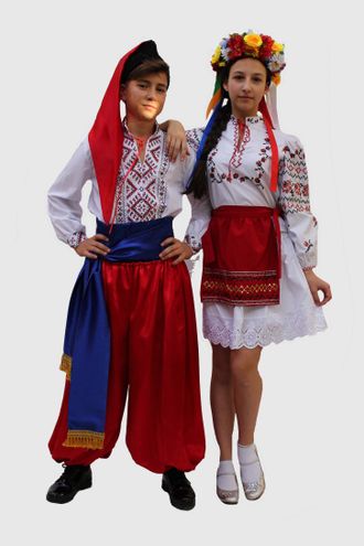 Украинский национальный костюм 10-12 лет