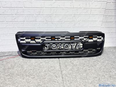 Решетка радиатора Toyota Land Cruiser 100 03-07 тюнинг LED