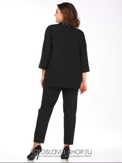 Женский классический костюм костюм в черном цвете