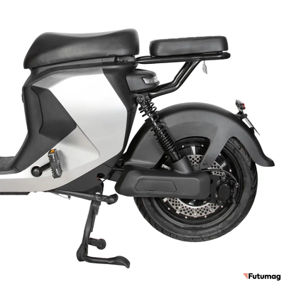 Электроскутер SYCCYBA SCOOTER TOBOT