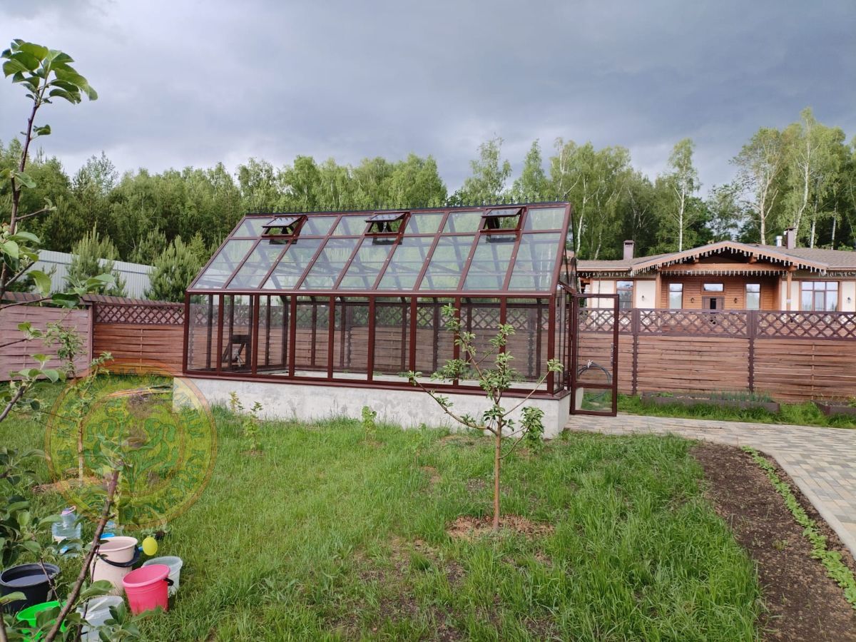 Теплица ЧЕСТЕРФИЛД ЭТАЛОН 6x3 м: усиленная конструкция, 6 форточек с автоприводами, герметичность и 