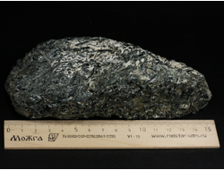 Актинолит в белом тальке, необработанный, дикий образец, Россия, Северный Кавказ, КЧР (154*61*50 мм, 743 г) №37778